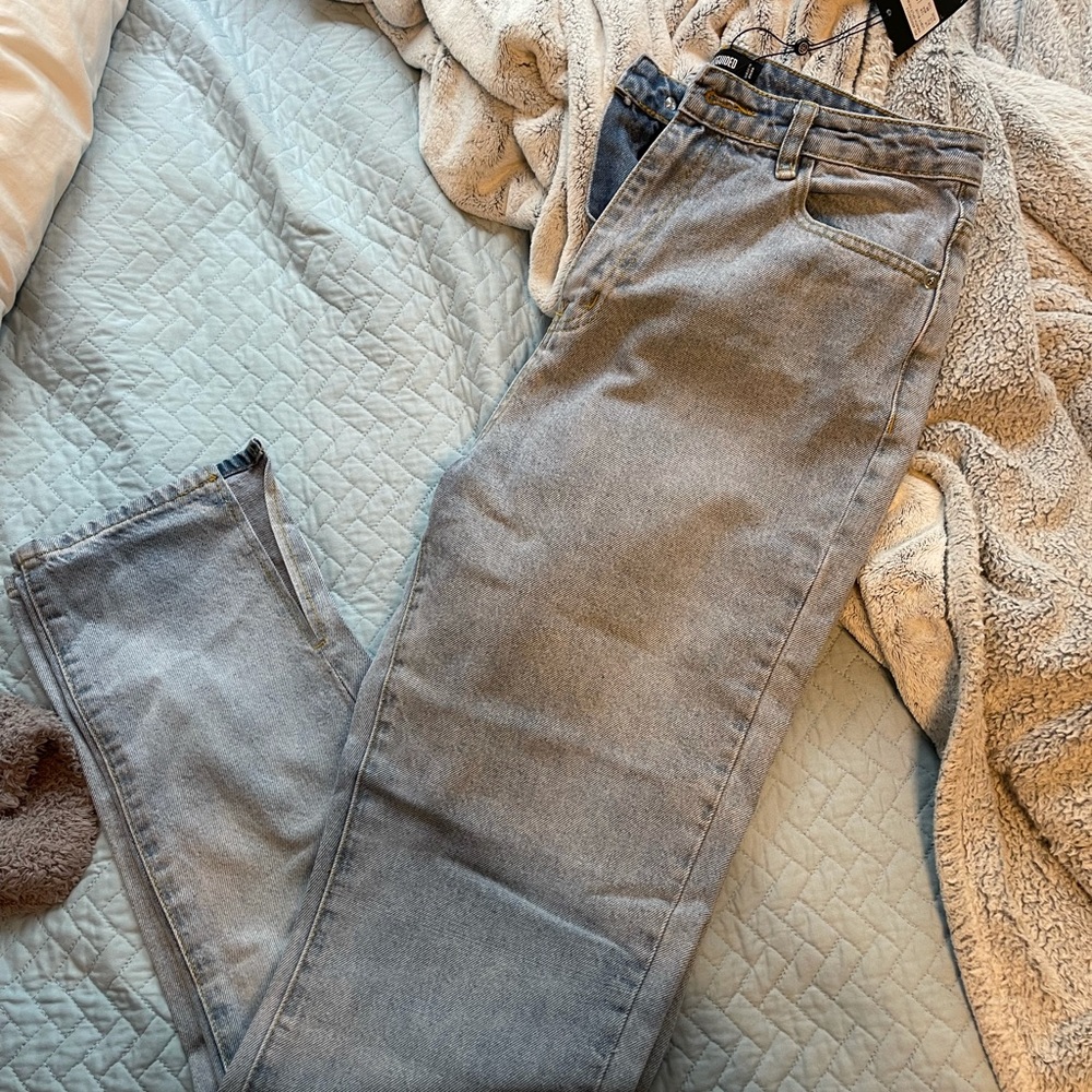 MISGUIDED DENIM JEANS